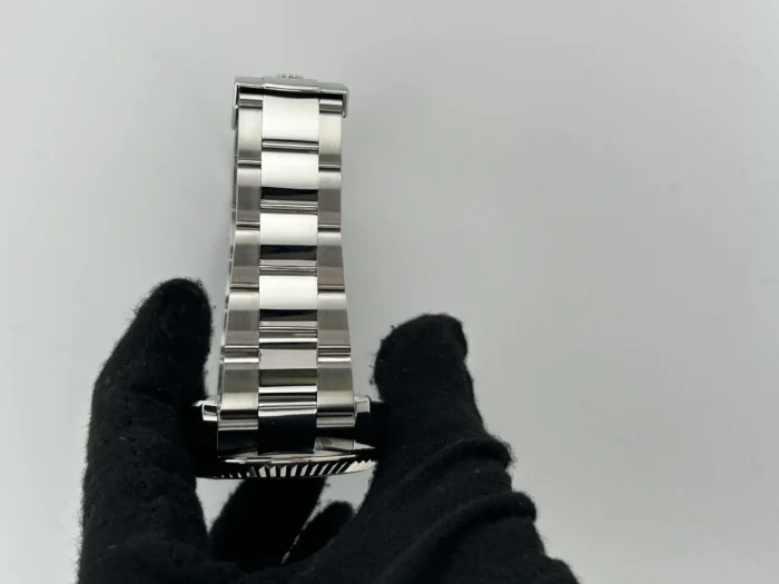 Rolex SkyDweller Black Index Dial on Oyster Steel Bracelet Ref. 326934 with Card 2023 - Image 5