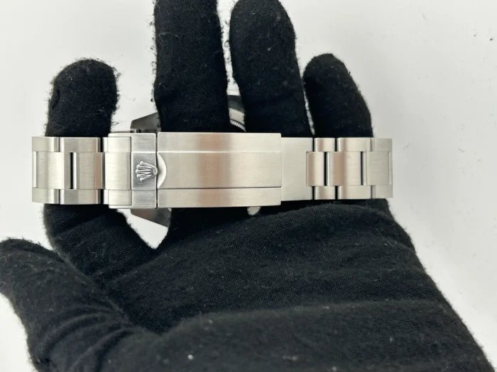 Rolex Sea-Dweller Black Dial on Oyster Steel Bracelet Ref. 126600 with Card 2020 - Image 4