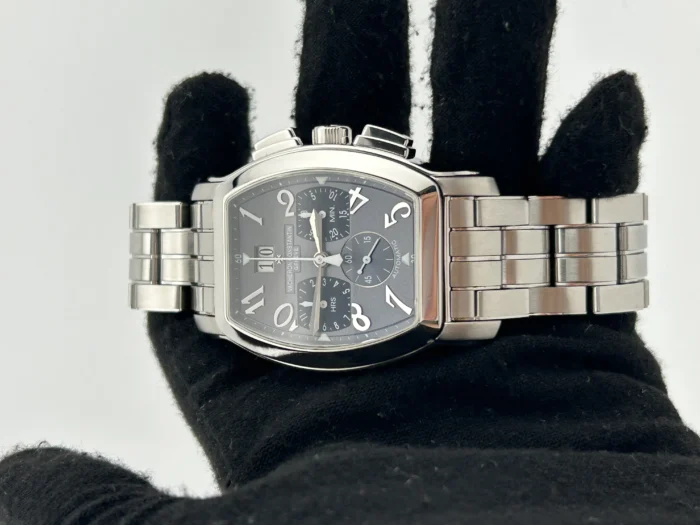 Vacheron Constantin Royal Eagle Gray Arabic Numerals Dial on Stainless Steel Bracelet Ref. 49145 - Image 2