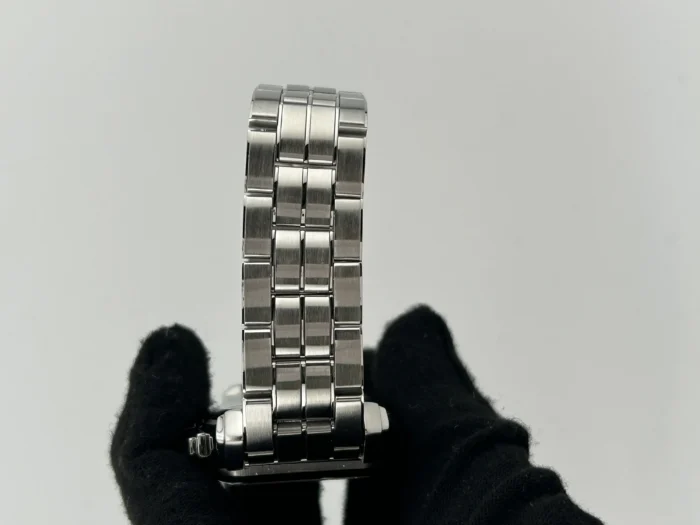Vacheron Constantin Royal Eagle Gray Arabic Numerals Dial on Stainless Steel Bracelet Ref. 49145 - Image 5