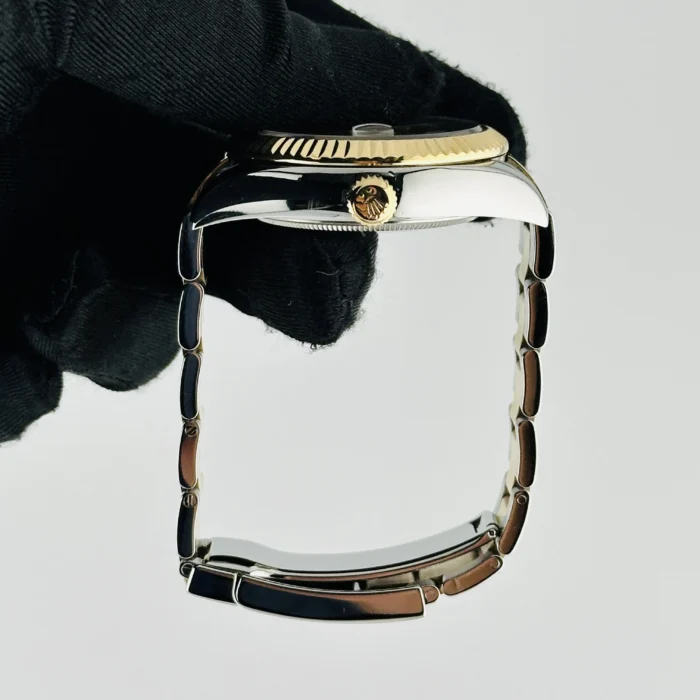 Rolex SkyDweller Champagne Dial on Oyster Bracelet Ref. 326933 with Card (New Style White) 2018 - Image 5