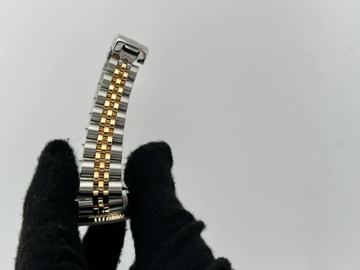 Rolex Datejust Lady Champagne Stick Dial on 2Tone Jubilee D-Link Bracelet Ref. 69173 - Image 5