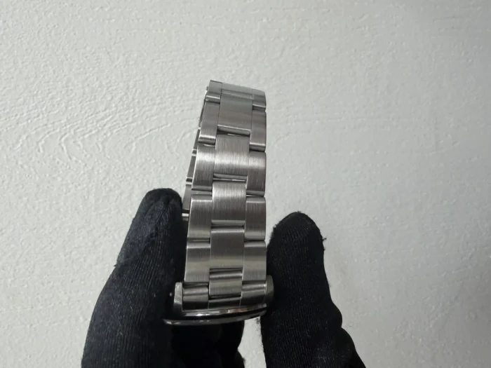 Rolex Air-King Silver Stick Dial on Oyster Bracelet Ref. 14000 - Image 4