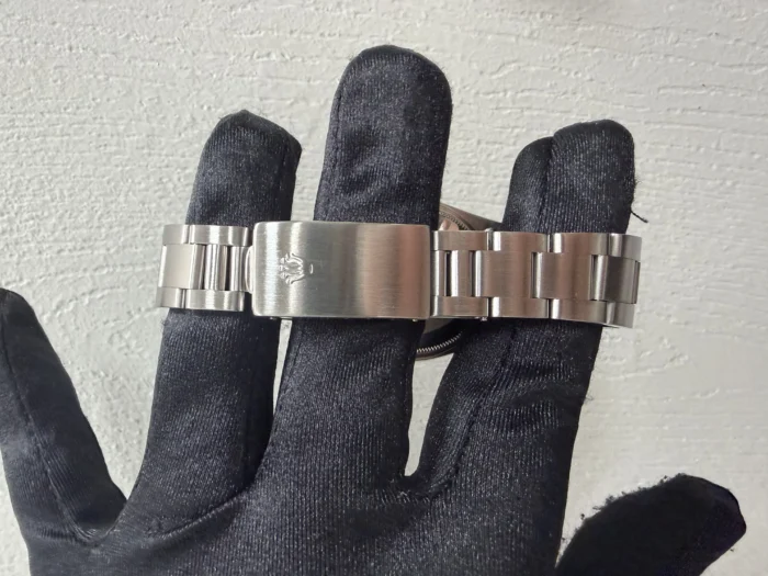 Rolex Air-King Silver Stick Dial on Oyster Bracelet Ref. 14000 - Image 3