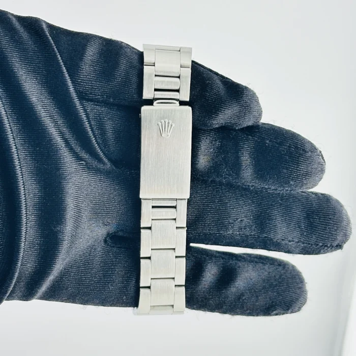 Rolex Oyster Perpetual Date Champagne Stick Dial on Oyster Bracelet Ref. 15200 - Image 4