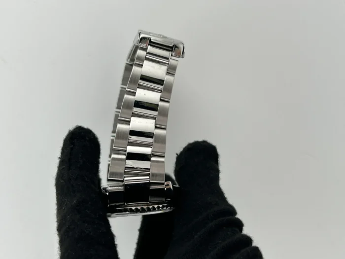 Rolex Yacht Master Platinum Dial on Oyster Steel Bracelet Ref. 16622 with Papers 2000 - Image 5