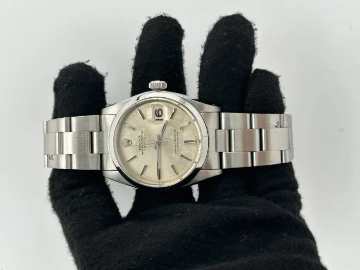 Rolex Oyster Perpetual Date Silver Index Dial on Oyster Steel Bracelet Ref. 1500 - Image 1