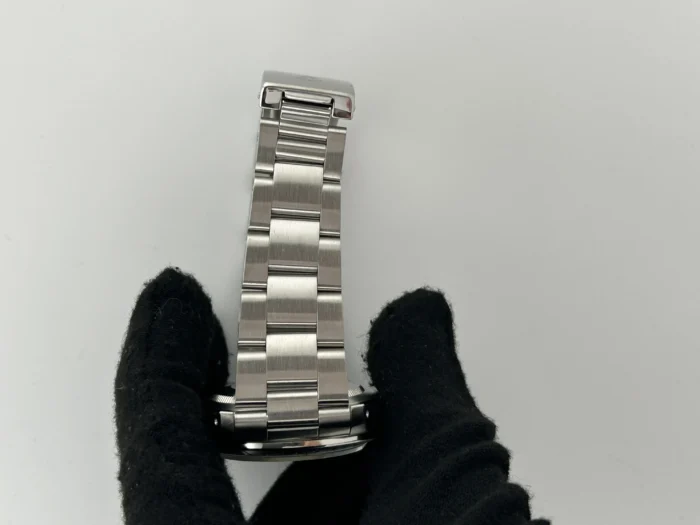 Rolex Explorer II White Dial on Oyster Steel Bracelet Ref. 16570 with Papers - Image 5