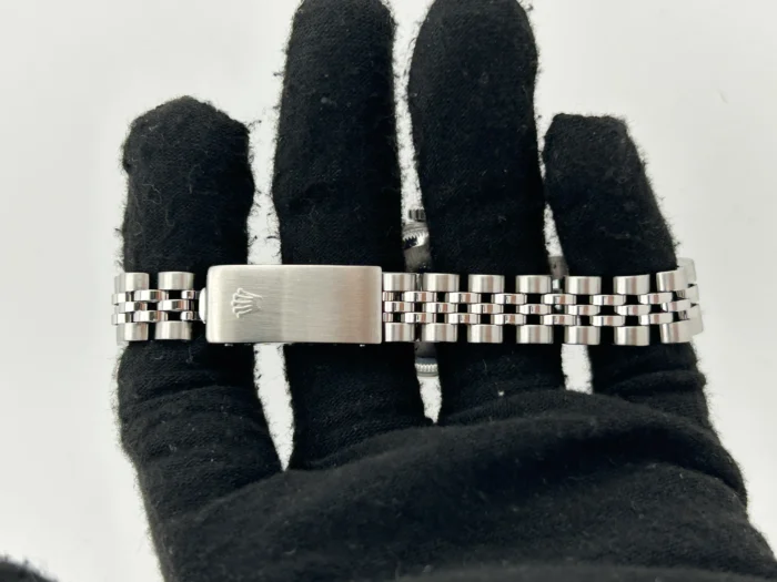 Rolex Oyster Perpetual Date Silver Index Dial on Jubilee D-Link Bracelet Ref. 69240 - Image 3