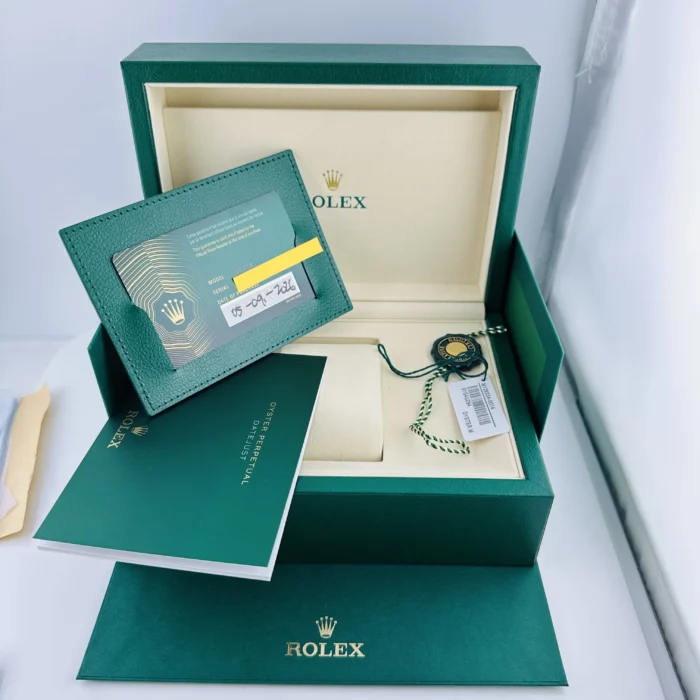 Rolex Datejust Dark Rhodium Index Dial on D-Link Jubilee Bracelet Ref. 126334 with Card (New Style Green) 2026 - Image 7