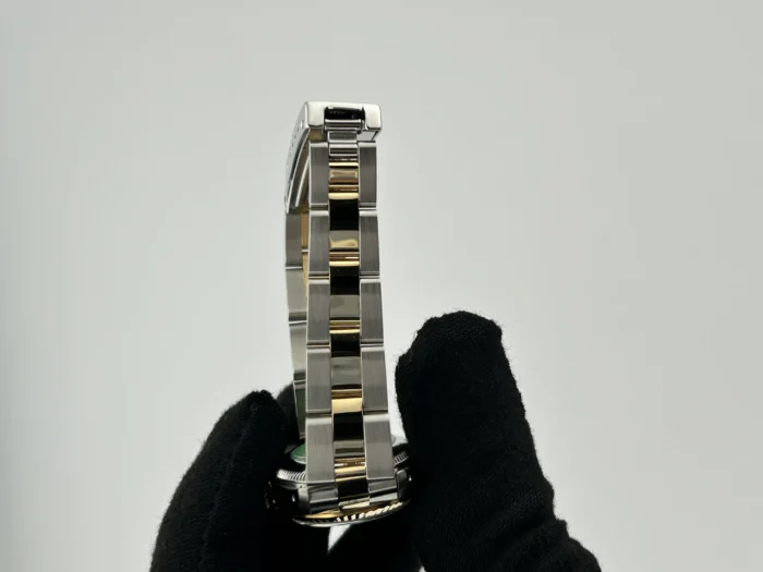 Rolex Oyster Perpetual 25mm Champagne stick Dial on Oyster Ref. 67193 - Image 3