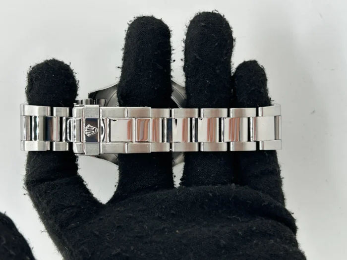 Rolex Yacht Master Platinum Dial on Oyster Steel Bracelet Ref. 16622 with Papers 2006 - Image 4