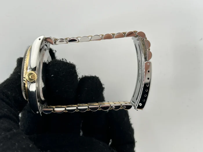Rolex Datejust 36 Champagne Stick Dial on 2Tone Jubilee D-Link Bracelet Ref. 16233 - Image 5