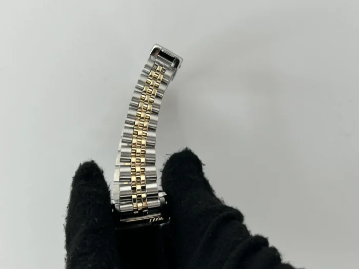 Rolex Date Champagne Stick Dial on 2Tone Jubilee D-Link Bracelet Ref. 69173 - Image 4