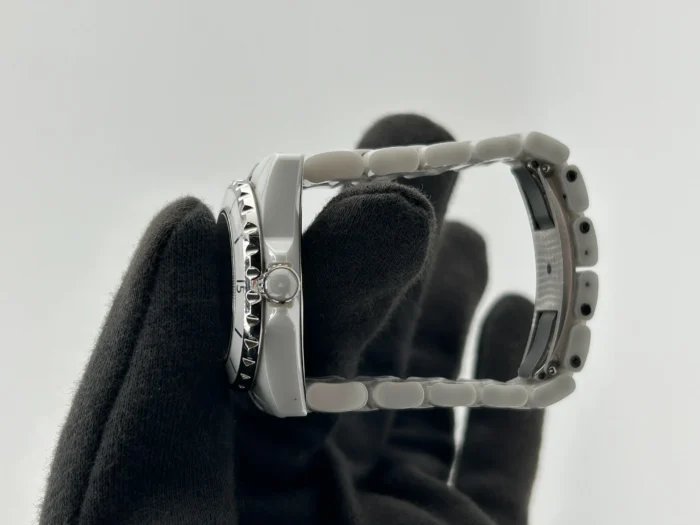 Chanel J12 White Diamond Dial on White Ceramic Bracelet Ref. H1628 with Card 2013 - Image 6