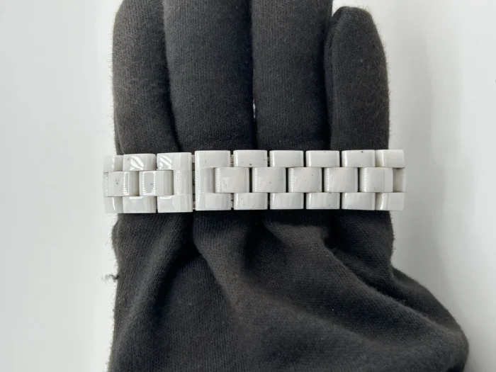 Chanel J12 White Diamond Dial on White Ceramic Bracelet Ref. H1628 with Card 2013 - Image 4