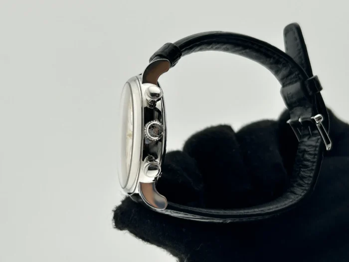 IWC Portofino Chronograph 39 Silver Dial on Leather Strap Ref. IW391406 with Card 2023 - Image 5
