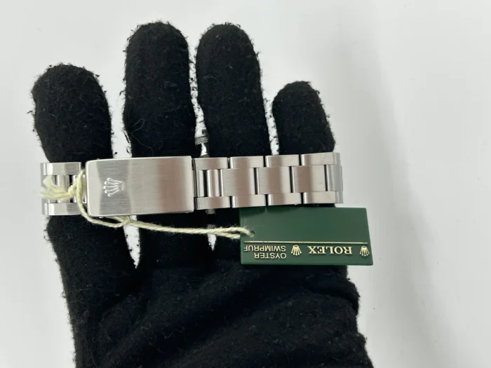 Rolex Oyster Perpetual 31 Black Stick Dial on Stainless Steel Bracelet Ref. 77080 with Papers 2006 - Image 4