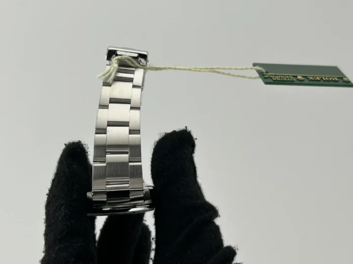 Rolex Oyster Perpetual 31 Black Stick Dial on Stainless Steel Bracelet Ref. 77080 with Papers 2006 - Image 5