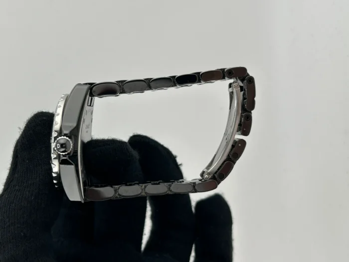 Chanel J12 Black With Factory Diamonds Dial on Bracelet Ref. H1625 with Card 2005 - Image 6
