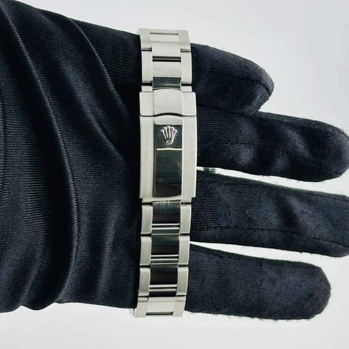 Rolex Datejust Blue Stick Dial on Oyster Bracelet Ref. 116300 with Card (New Style White) 2016 - Image 4