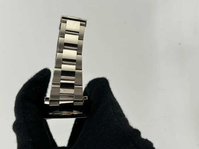 Rolex SkyDweller Ivory Satin Finish Roman Dial on Oyster Steel Bracelet Ref. 326939 with Card 2015 - Image 5