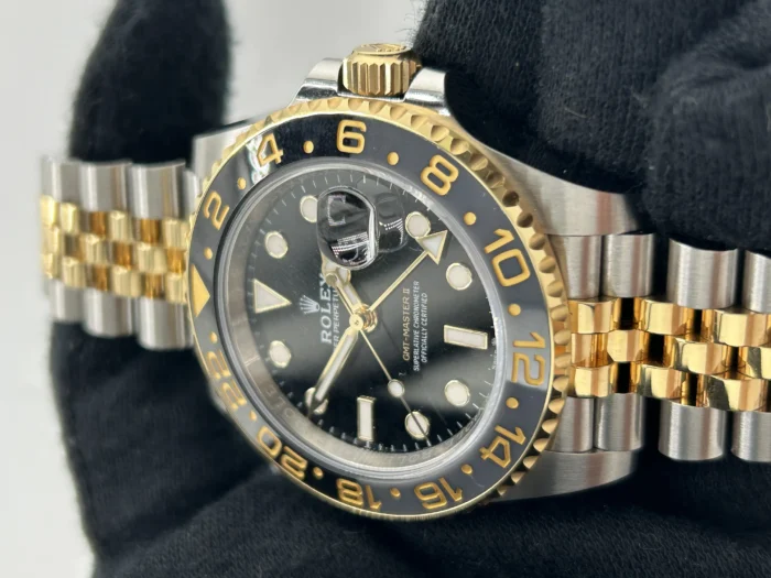 Rolex GMT-Master II Black “Bumblebee” Dial on 2Tone Jubilee D-Link Bracelet Ref. 126713GRNR with Card 2024 - Image 3