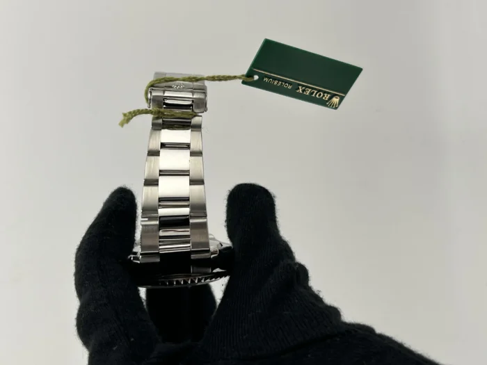 Rolex Yacht Master Platinum Dial on Oyster Rivet Bracelet Ref. 16622 - Image 5