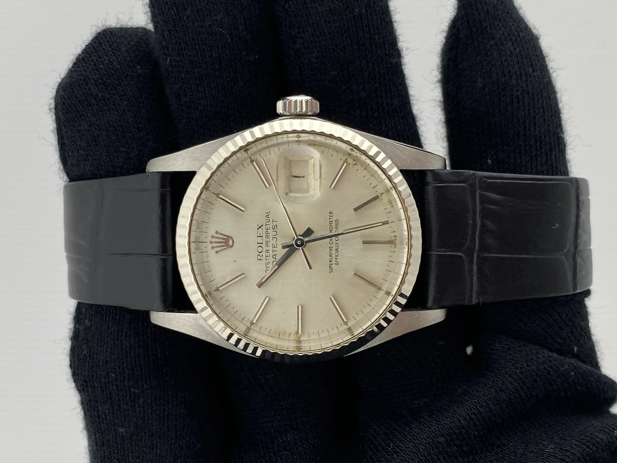 20930602_soub3smlj5frdxqlkykbtkf3v8t8.webp Rolex Datejust 36 Silver Stick Dial on Generic Leather Strap Ref. 16014 - Image 1