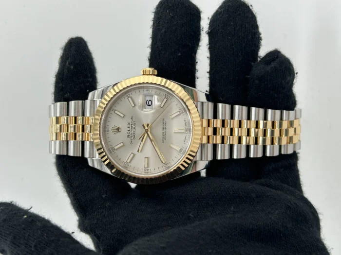 Rolex Datejust 41 Silver Index Dial on Jubilee Ref. 126333 with Card (New Style White) 2018 - Image 2