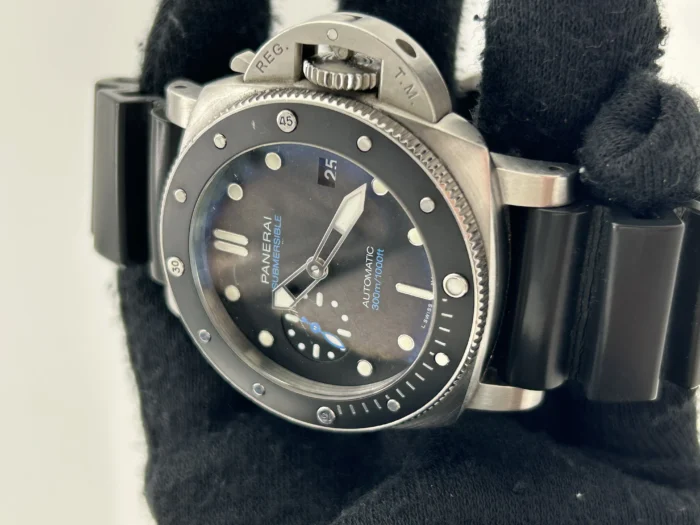 Panerai Luminor Submersible 3 Days Black Dial on Black Rubber Strap Ref. PAM00683 with Papers 2019 - Image 3