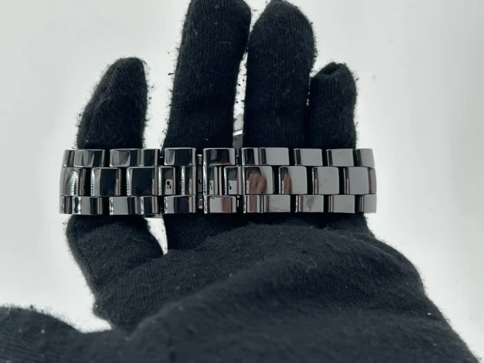 Chanel J12 Black Dial on Stainless Steel Bracelet Ref. H0685 - Image 4