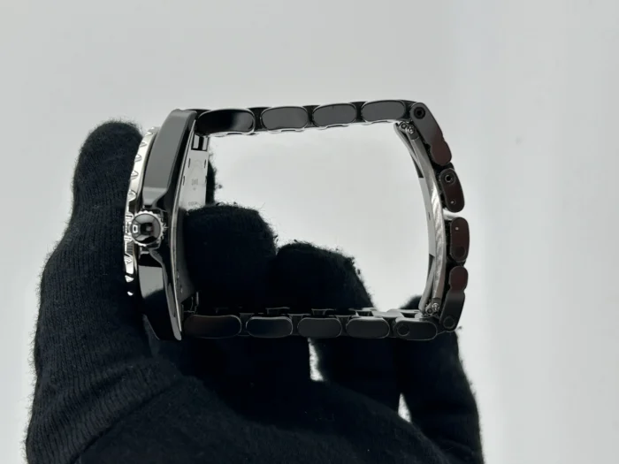 Chanel J12 Black Dial on Stainless Steel Bracelet Ref. H0685 - Image 6
