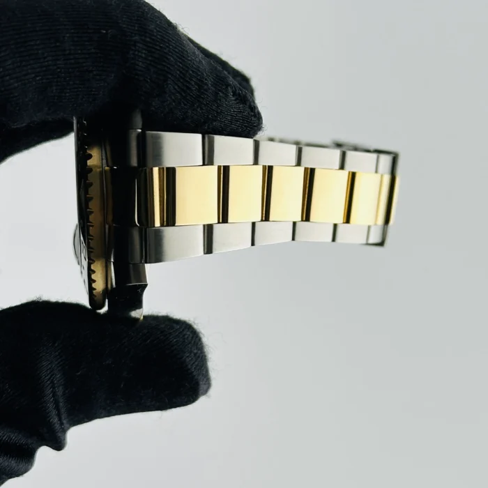Rolex GMT-Master II Black Dial on Oyster Bracelet Ref. 116713 - Image 3