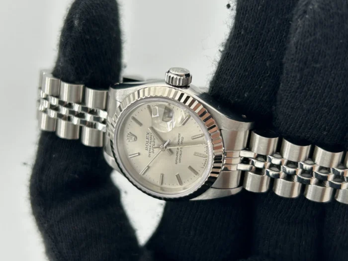 Rolex Datejust Lady Silver Stick Dial on Jubilee Ref. 69174 with Papers 1991 - Image 3