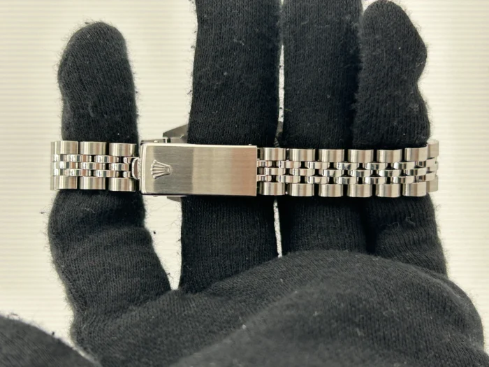 Rolex Datejust Lady Silver Stick Dial on Jubilee Ref. 69174 with Papers 1991 - Image 4