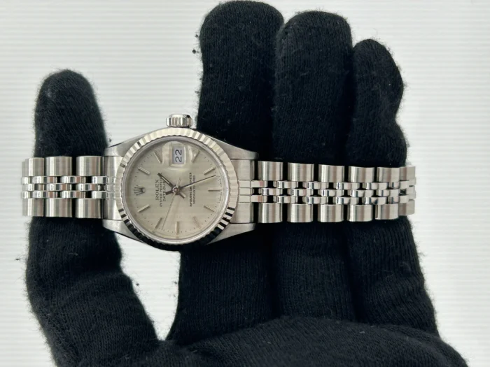 Rolex Datejust Lady Silver Stick Dial on Jubilee Ref. 69174 with Papers 1991 - Image 2