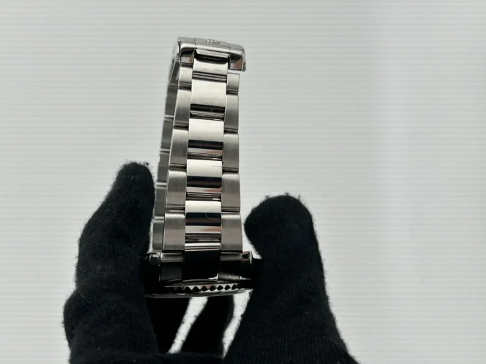 Rolex Yacht Master Platinum Dial on Oyster Ref. 16622 with Papers 2004 - Image 5
