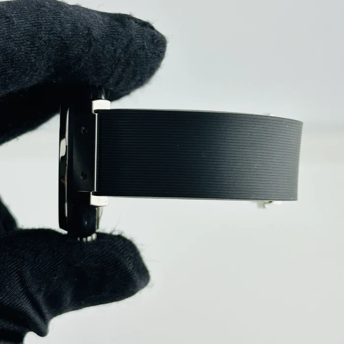 Hublot Classic Fusion Black Dial on Rubber Strap Ref. 565.NX.1470.RX - Image 6