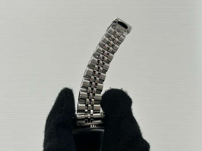 Rolex Date Lady Silver Index Dial on Stainless Steel Bracelet Ref. 6917 - Image 5
