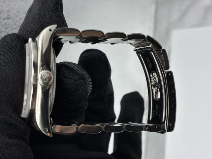 Rolex Air-King Silver Stick Dial on Oyster Ref. 14010 - Image 3
