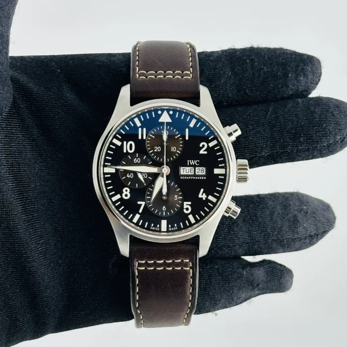 IWC Pilot's Ed. Antoine de St Exupery Brown Dial on Leather Ref. IW377713 with Card 2020 - Image 2