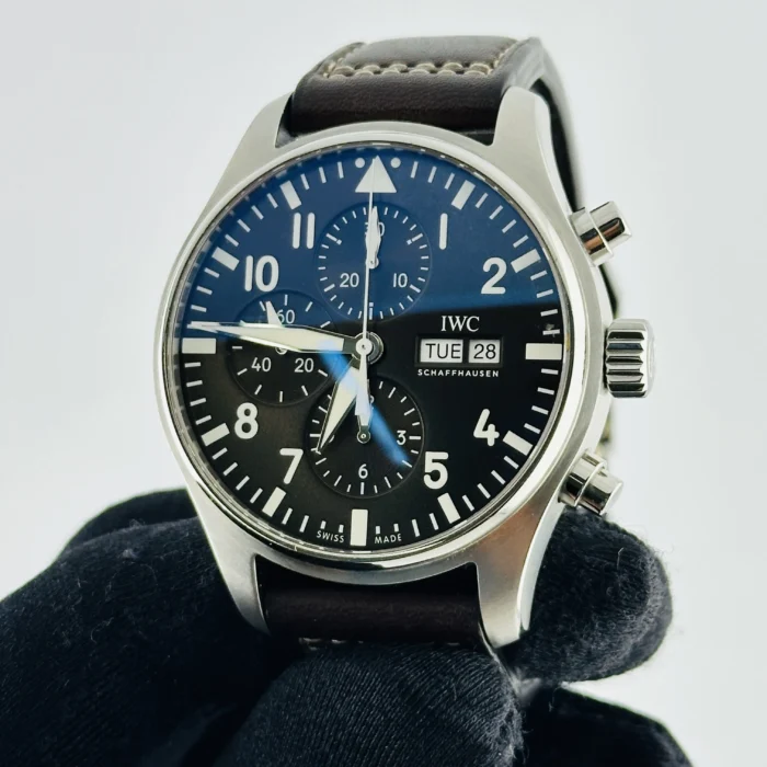IWC Pilot's Ed. Antoine de St Exupery Brown Dial on Leather Ref. IW377713 with Card 2020 - Image 3