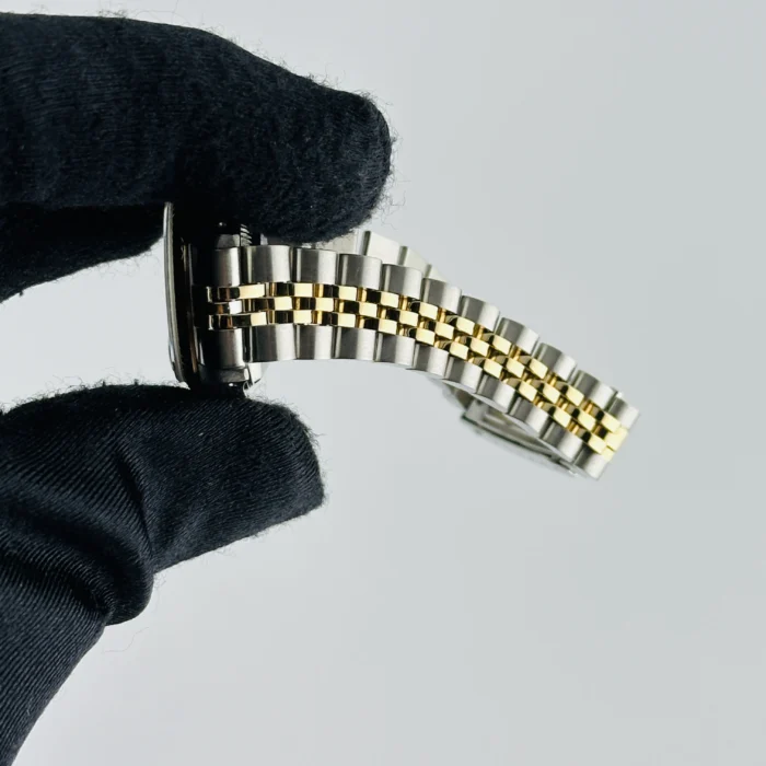 Rolex Datejust Lady Black Tapestry Dial on D-Link Jubilee Bracelet Ref. 69173 with Papers 1994 - Image 5