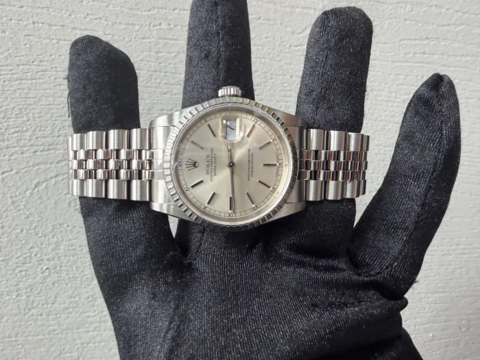 Rolex Datejust Silver Stick Dial on Jubilee Ref. 16220 - Image 2