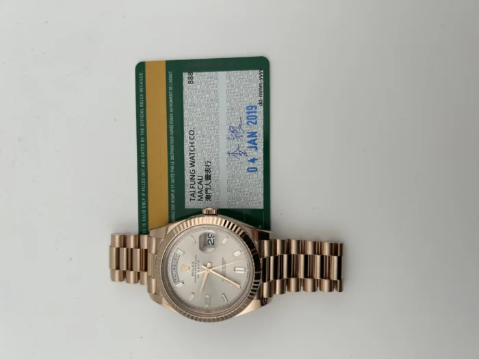 Rolex Day-Date 40 Sundust Baguette-Cut Diamond Dial on President Ref. 228235 with Card (New Style Green) 2019 - Image 7