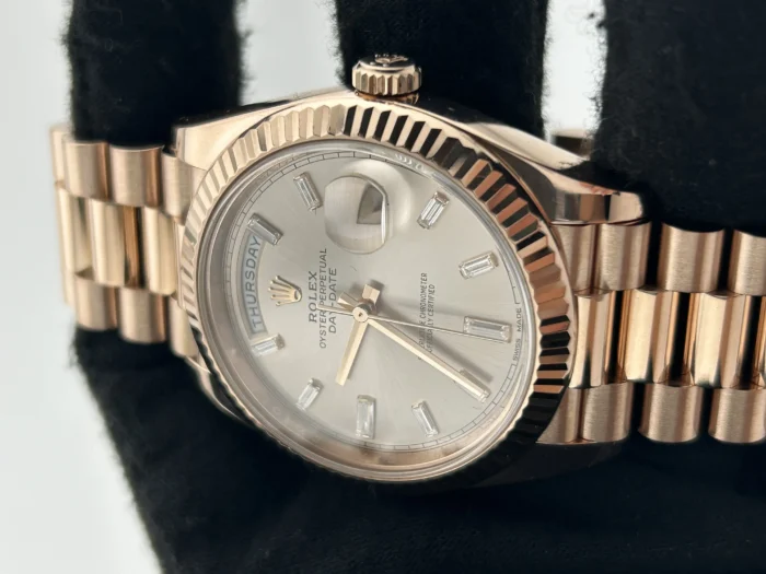 Rolex Day-Date 40 Sundust Baguette-Cut Diamond Dial on President Ref. 228235 with Card (New Style Green) 2019 - Image 3