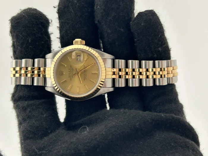 Rolex Datejust Lady Champagne Stick Dial on Jubilee Ref. 69173 - Image 2