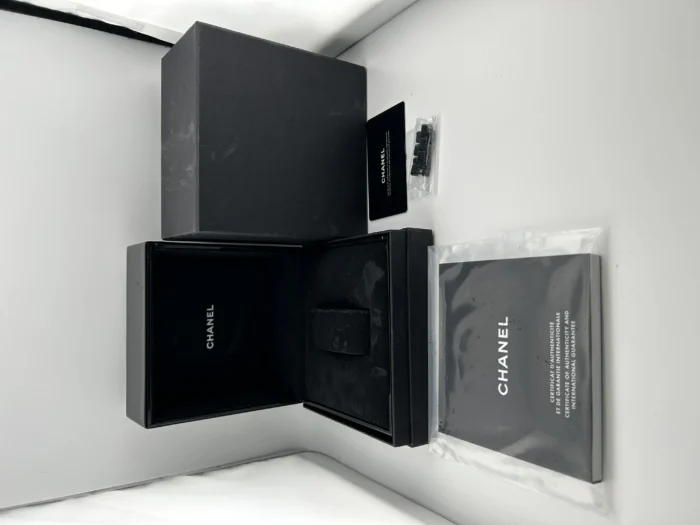 Chanel J12 Black Dial on Ceramic and Steel Bracelet Ref. H0685 with Card 2011 - Image 7