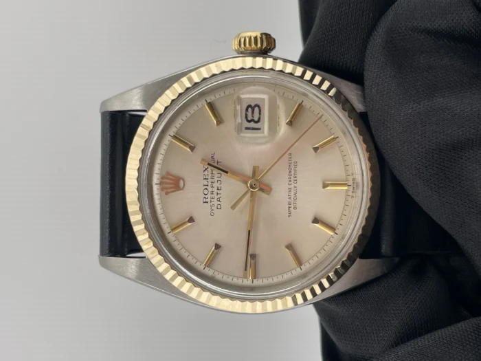 Rolex Datejust 36 Champagne stick Dial on Generic Black Leather Band Ref. 1601 - Image 3
